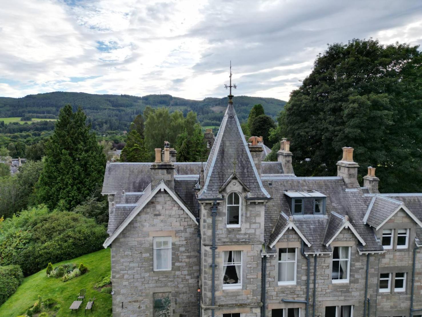 Wellwood Manor Hotel Pitlochry Bagian luar foto